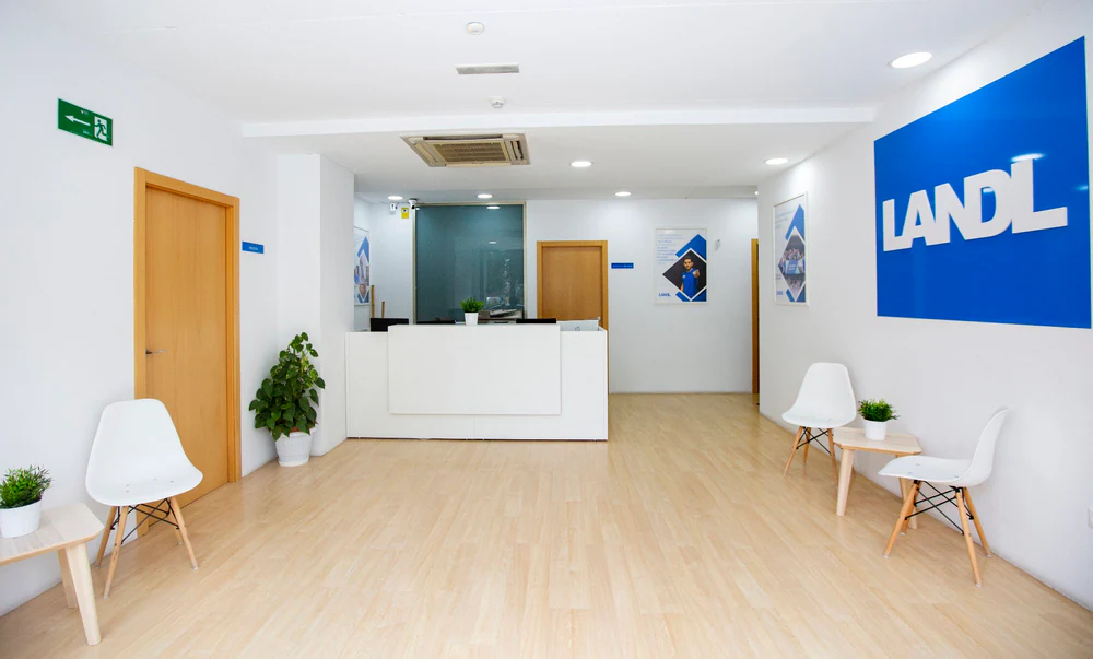Foto de LANDL Formación Academia de Oposiciones
