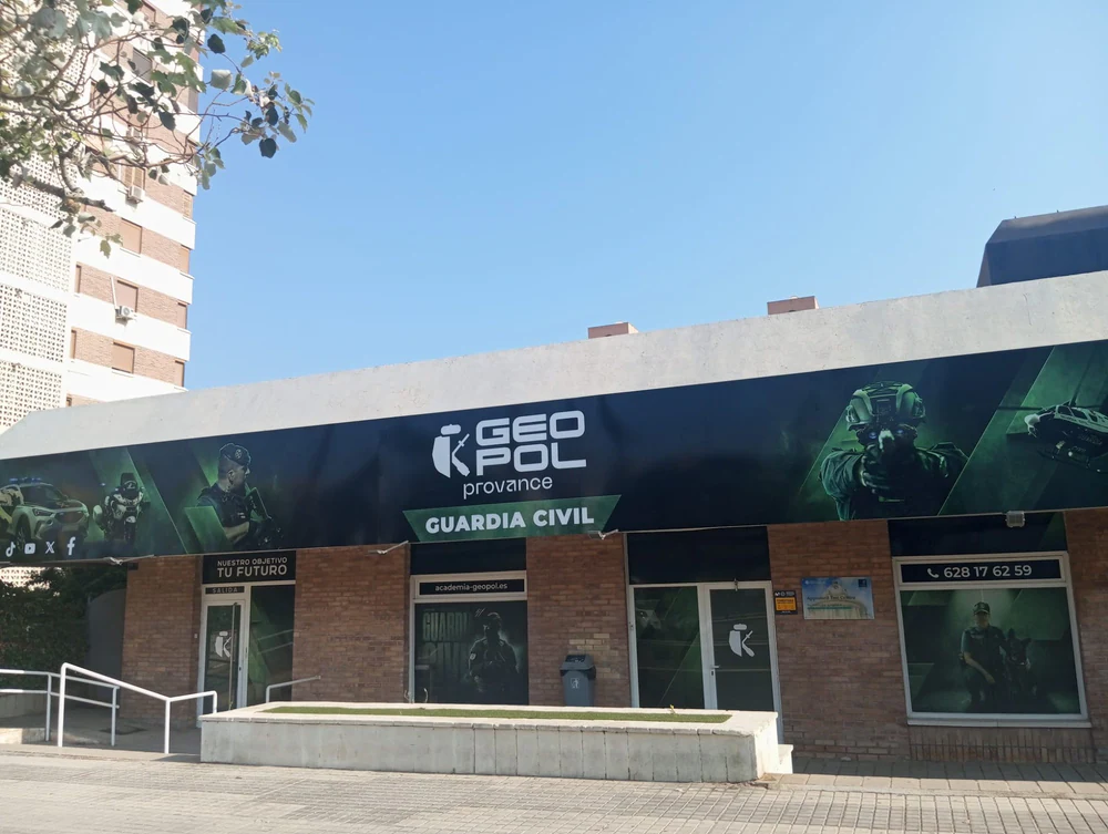 Foto de Geopol Madrid Atocha | Academia de Oposiciones Policía Nacional y Guardia Civil
