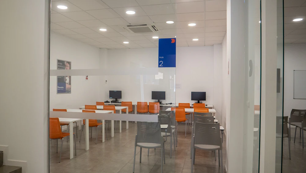 Foto de Academia Oposiciones, Cursos y FP Davante MasterD | Almería Altamira