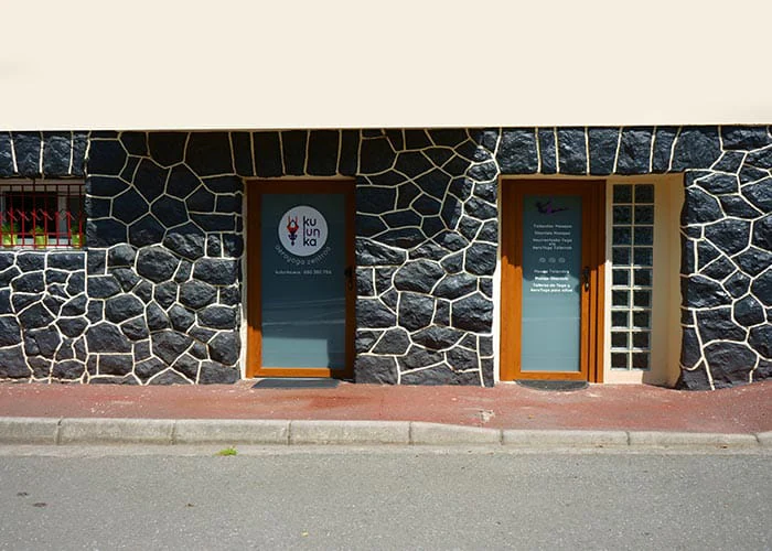 Foto de Pilates Andoain Hegoabil - Escuela Formación Mat y Aparatos
