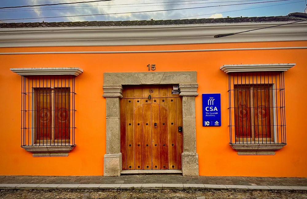 Foto de Antiguena Spanish Academy