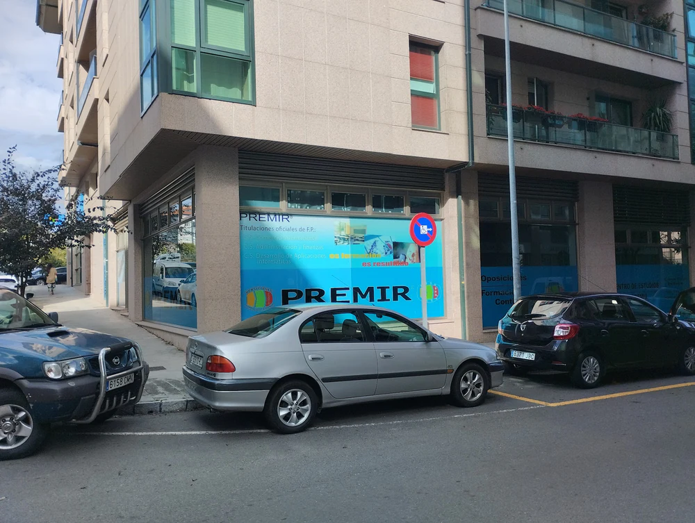 Academia oposiciones PREMIR Santiago. Sede Central