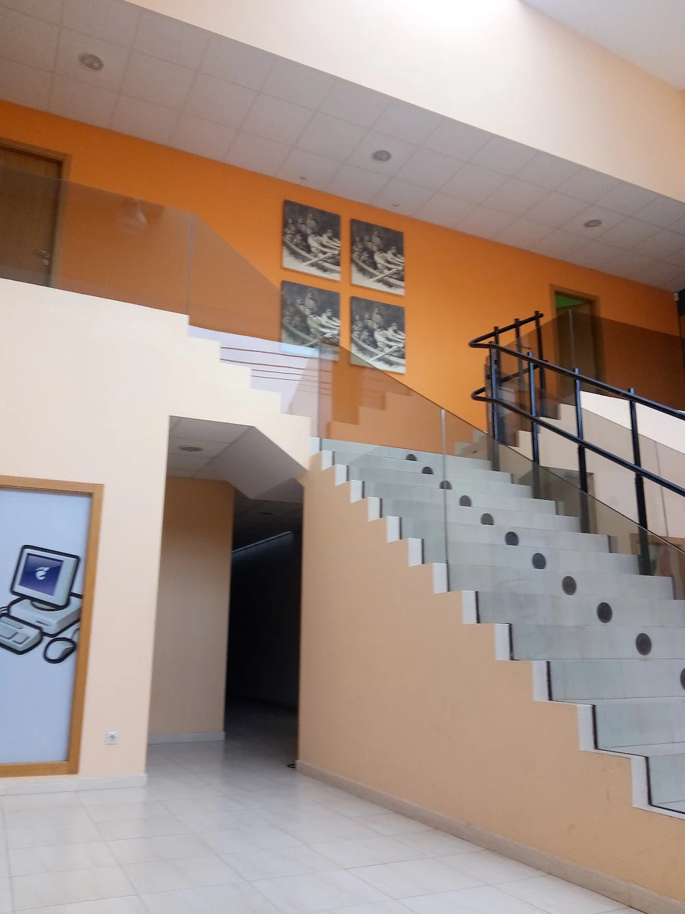 Academia de Enseñanza Newton Villalba