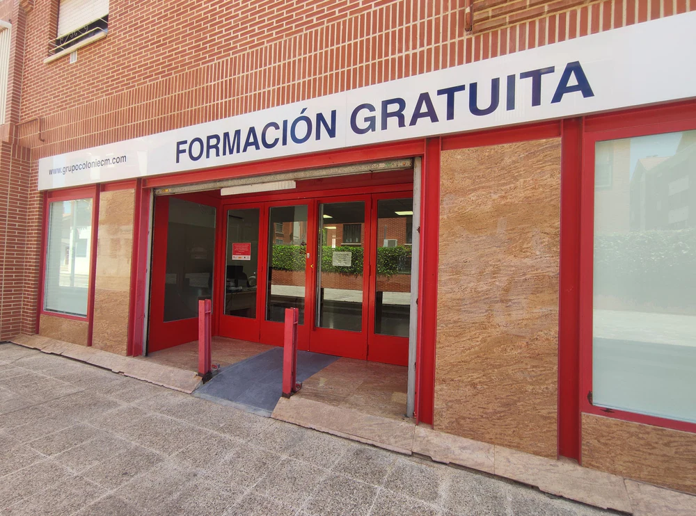 Foto de Grupo Colón IECM- Francos Rodríguez 58