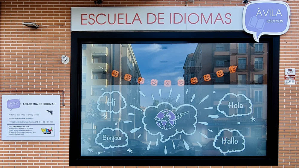 Foto de English Connection Academia de Inglés. Only English.