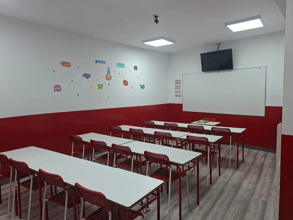 Foto de AIDFOS - Idiomas y refuerzo escolar