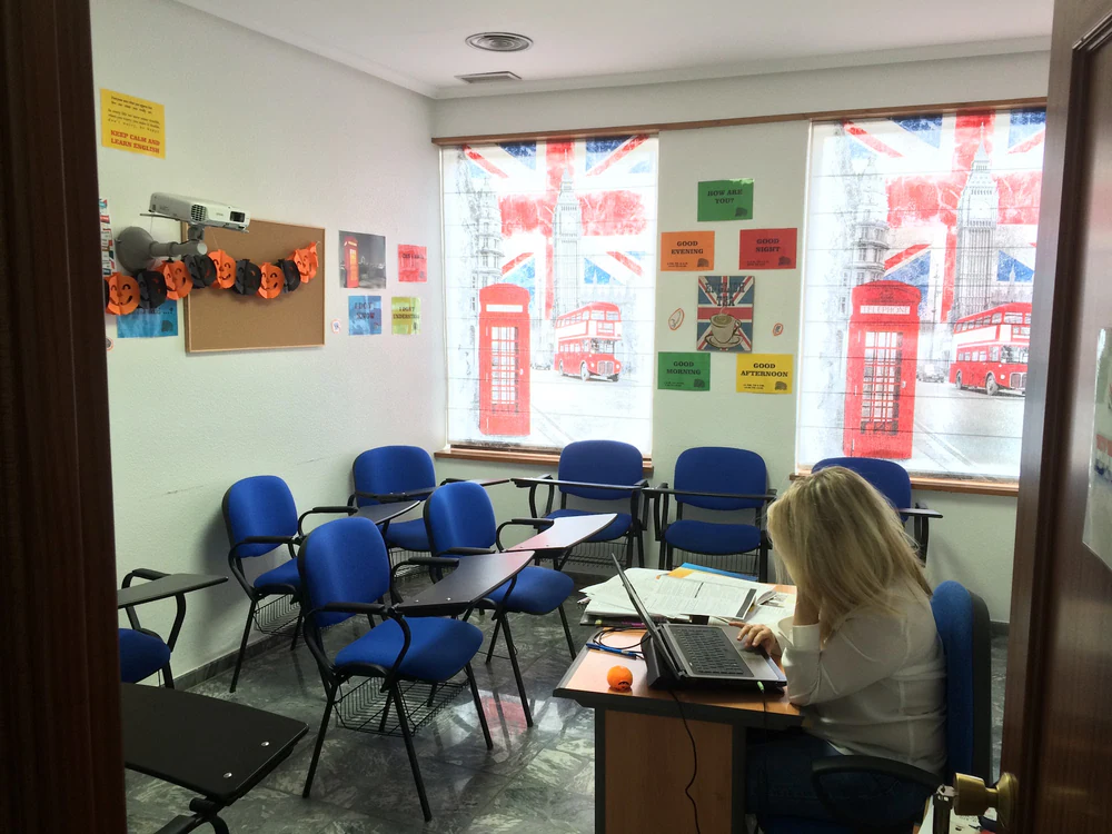 Academia de Idiomas English Bus Academy