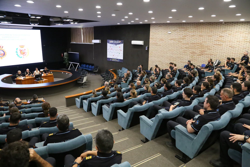 Foto de Academia Policia Nacional DEA Jurispol