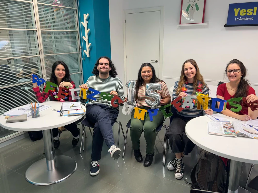 Foto de Idiomas Querida