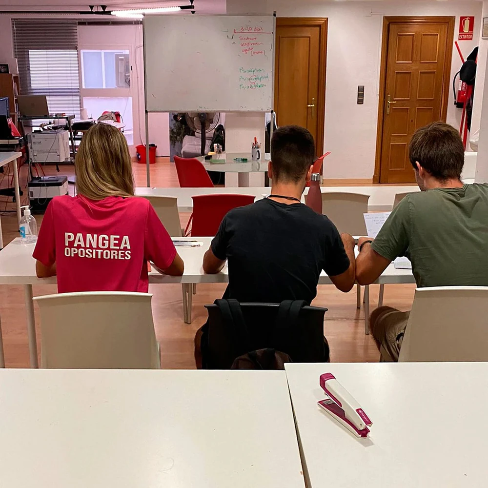 Foto de Oposiciones Pangea