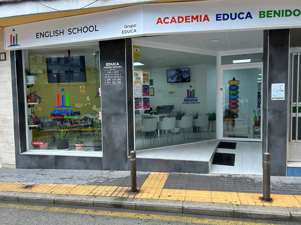 Foto de Centro de Estudios 3CATORCE