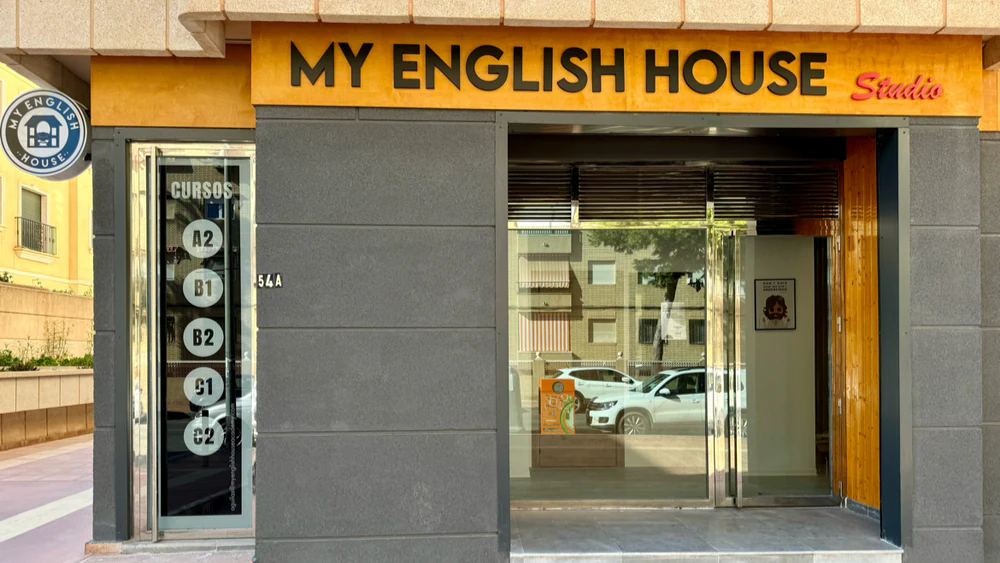 Foto de Academia de idiomas Lalambanana