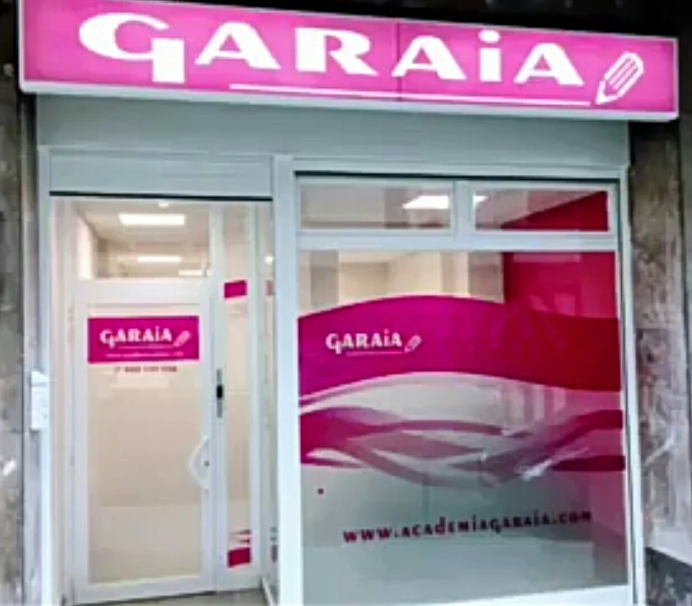 Foto de Academia Etxebarria