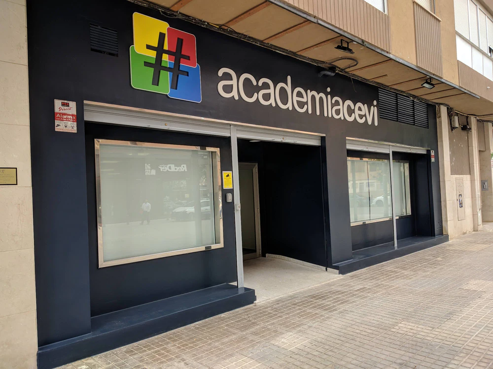 Foto de Academia Pepe - Academia Universitaria en Albacete
