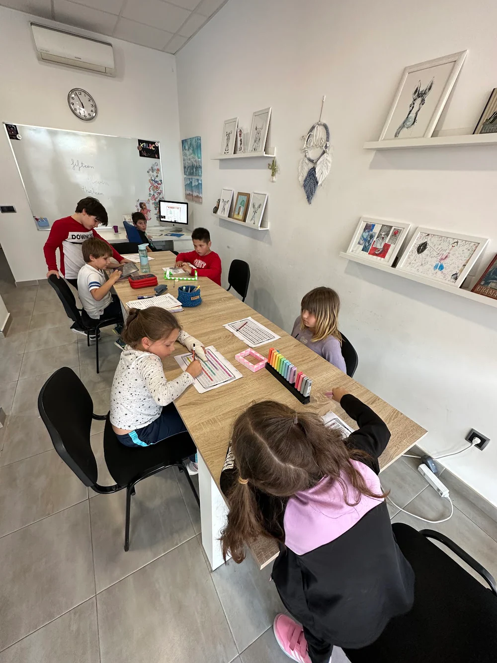 Xaloc, Centro De Estudios (Clases De Repaso, Particulares Y Grupos)
